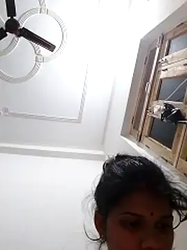 SEEMABABY12's cam snapshot