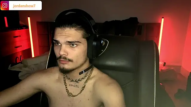 JordanShow's cam snapshot