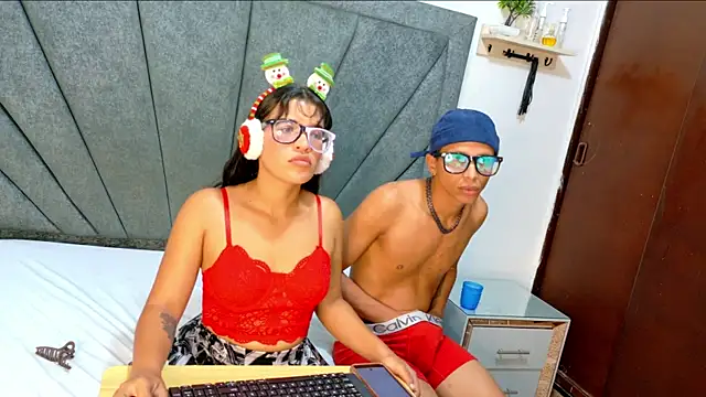 DamianandEva's cam snapshot