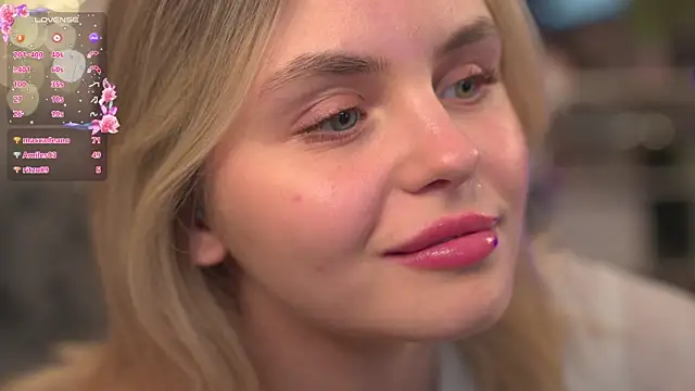 LilithEve_'s cam snapshot