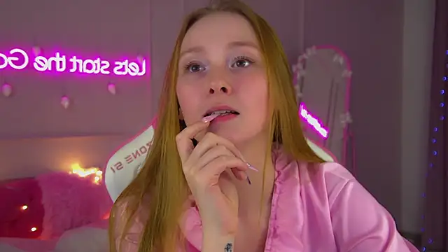 AgataFoxley live sex cam