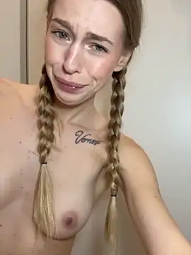 kira_mia's cam snapshot