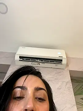 LIAH_IZUMI's cam snapshot