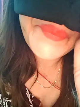 Aishwaryaa_69's cam snapshot