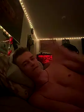 Toyjungee's cam snapshot