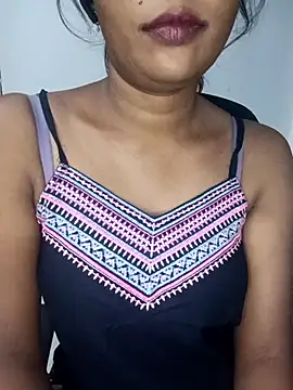 Tamil_kavinila's cam snapshot