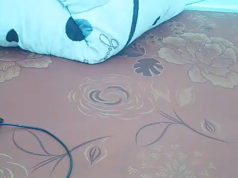 FeliciaZ's cam snapshot