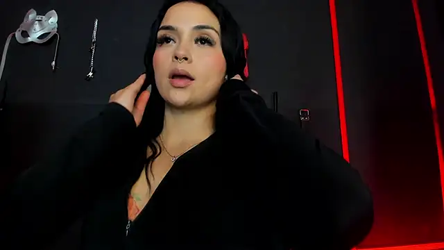 CharlotteScotte's cam snapshot