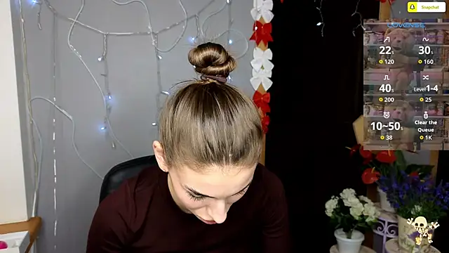 EmmyGreans's cam snapshot