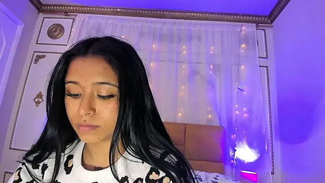 AuroraMontclair's cam snapshot