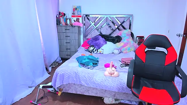 Luna_Analya live sex cam