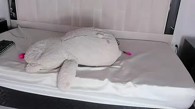 valentina_fi live sex cam