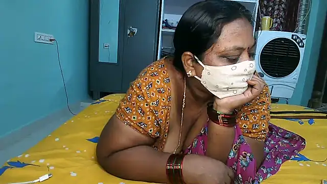 Honey__baby_'s cam snapshot