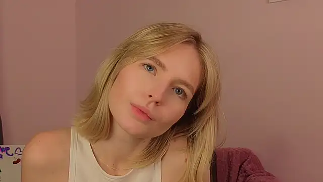 BaileyBernos's cam snapshot