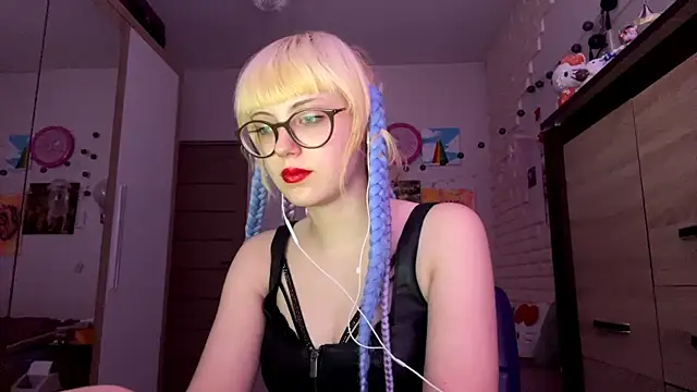 EffacedScan live sex cam