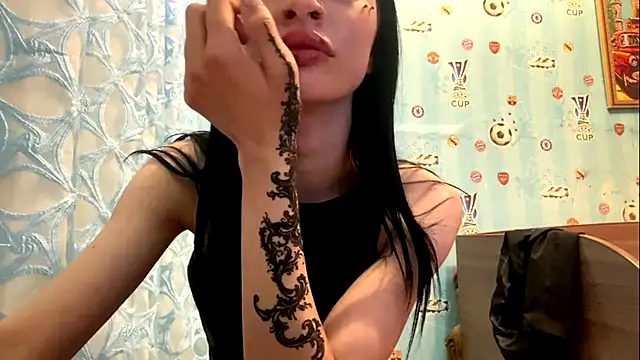 Joan_Meoweere's cam snapshot