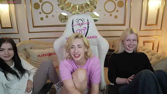 Kara_cat's cam snapshot