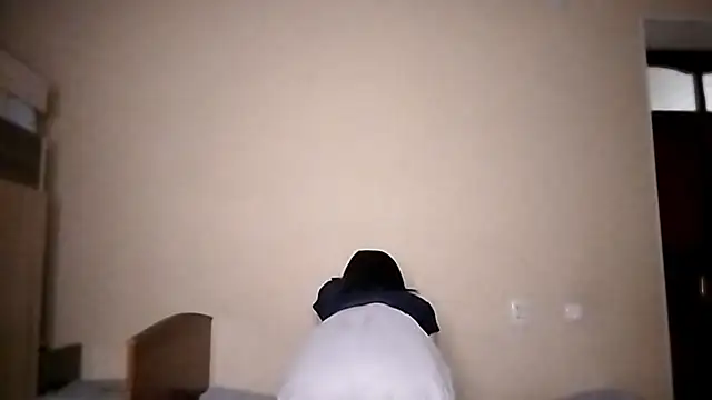 HuldaKye live sex cam