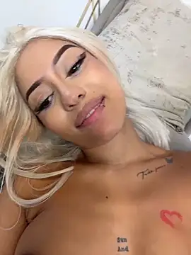 MystiqueXXX live sex cam