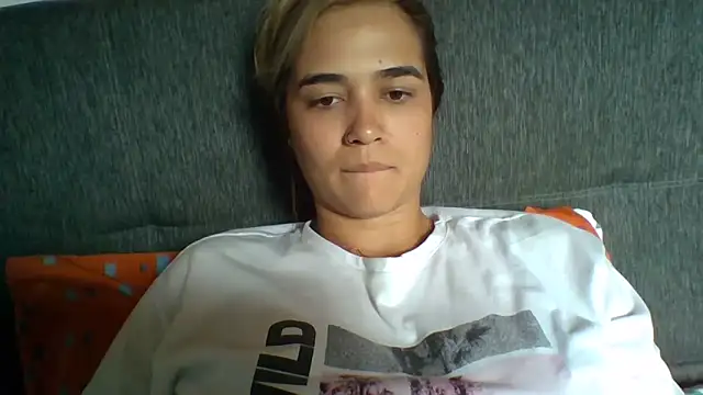 trianabell's cam snapshot