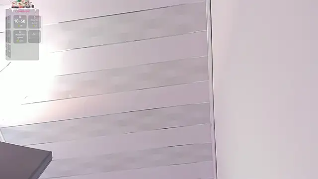 Nayla-Mouna's cam snapshot