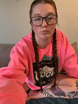 PussiesnCream_'s cam snapshot