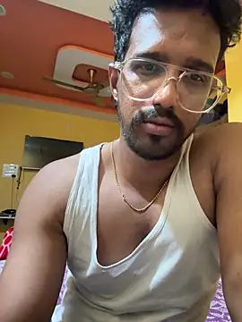 Naughtyboy051_Hyd's cam snapshot