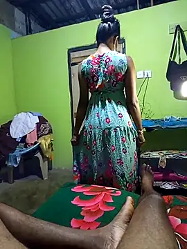 BabyHansi's cam snapshot