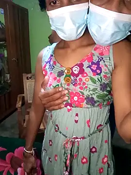 BabyHansi's cam snapshot