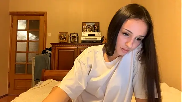 MinervaShetrawski live sex cam