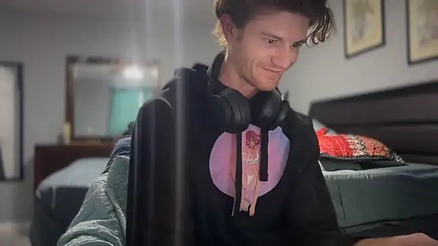 greekmythics's cam snapshot