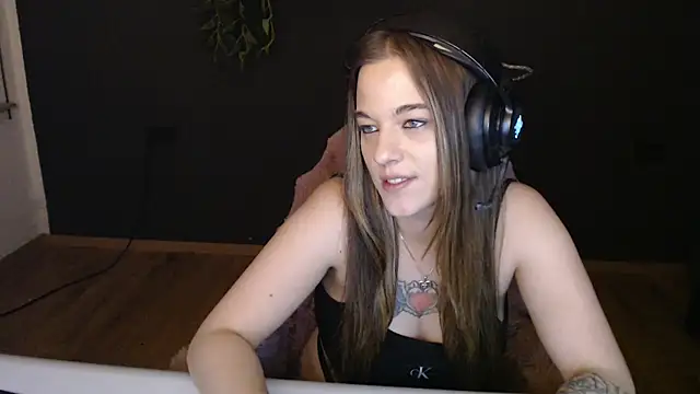 Luna_Lynn's cam snapshot