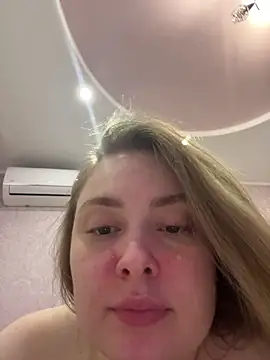 DeniMilkyyyyy's cam snapshot