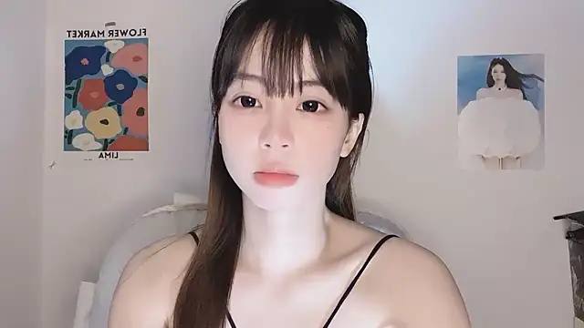 -Hottie's cam snapshot