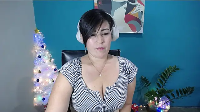 Sunny_rayz_'s cam snapshot