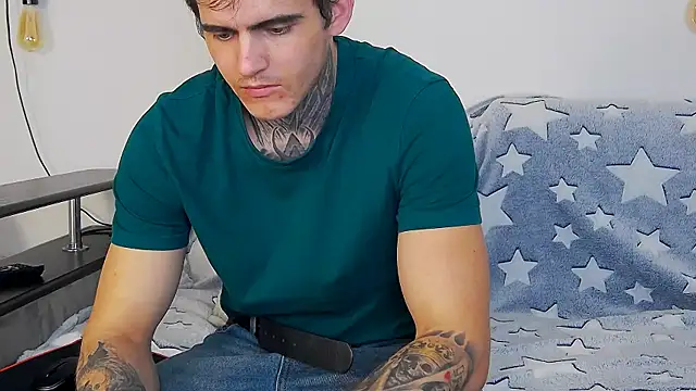 CarterCole's cam snapshot