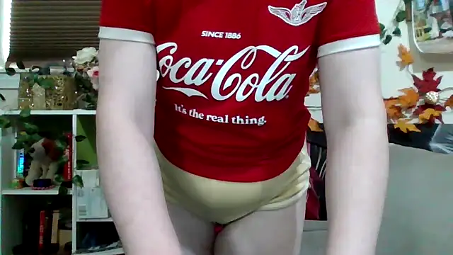 AverageRose's cam snapshot