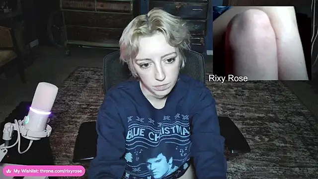 Trixyrose live sex cam