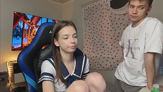 AsyaSky live sex cam