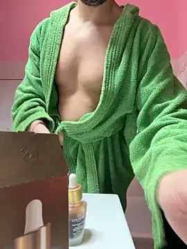 yaxxx03 live sex cam