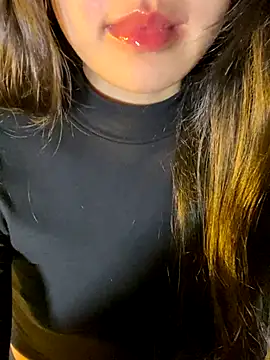 Uyennii02's cam snapshot