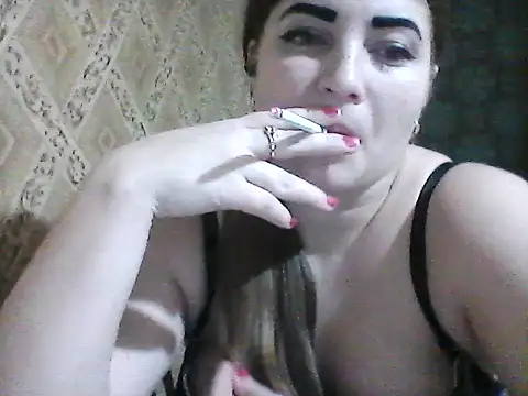 Elizabeth_Meow's cam snapshot