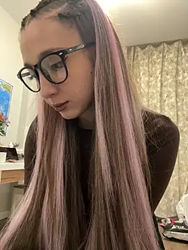 yourfavcouple_'s cam snapshot