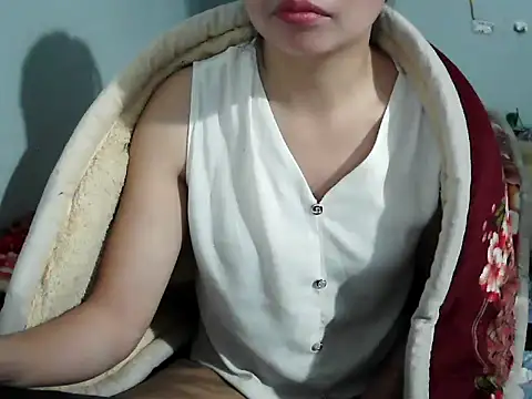 kitty_2023's cam snapshot