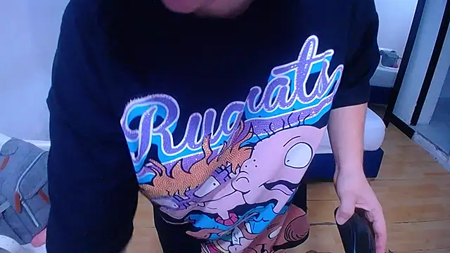 kinky_redhead18's cam snapshot