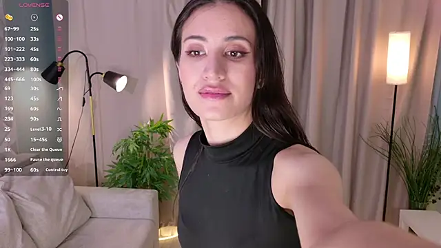 Playful_Lia's cam snapshot