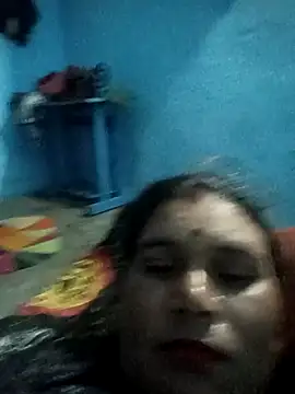 Chinki_pande's cam snapshot