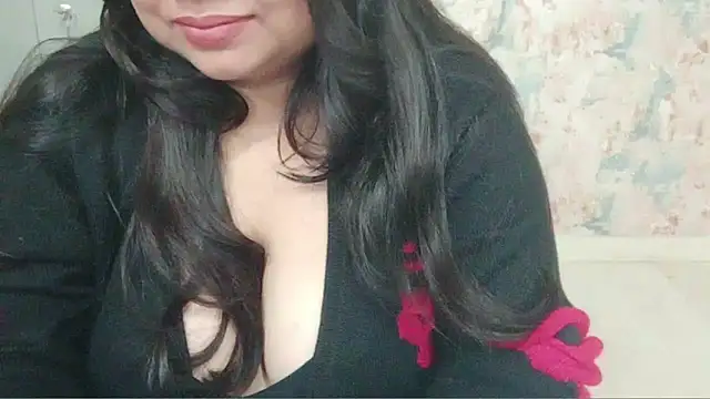 yoursnishaa live sex cam