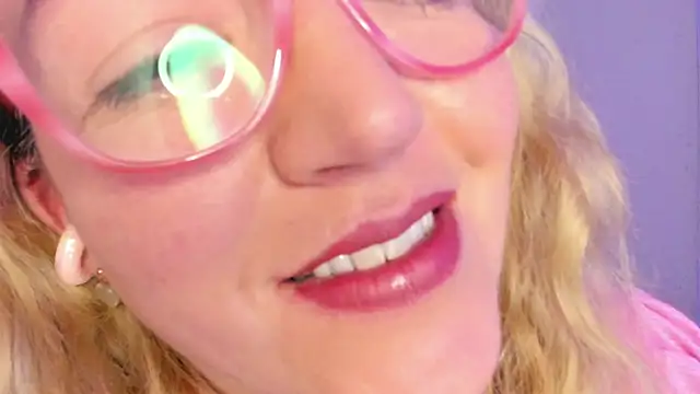 Naty_Mature_ live sex cam