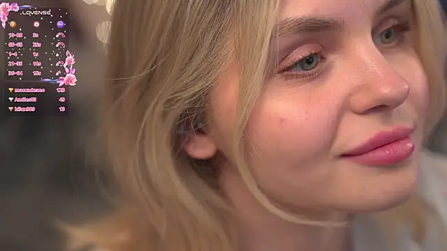 LilithEve_'s cam snapshot